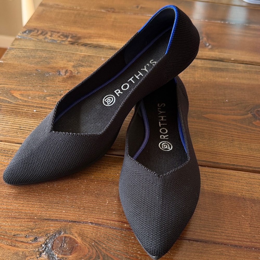 Rothy's Black Pointed Toe Knit Flats